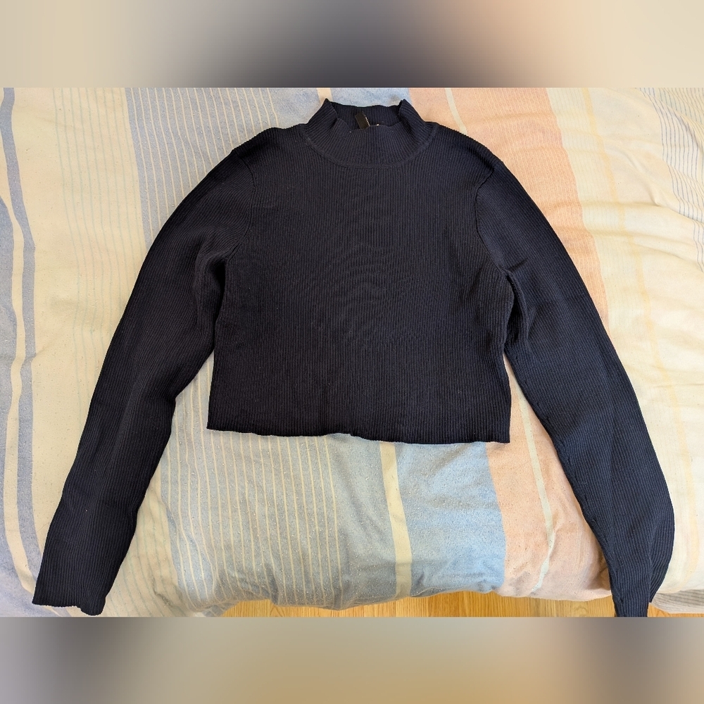 H&M Navy Ribbed Knit Sweater - Picture 2 of 8